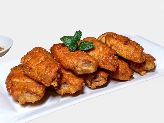 家常鸡肉菜谱，香煎鸡翅，简单美味，快速搞定，吃不够，动手吧