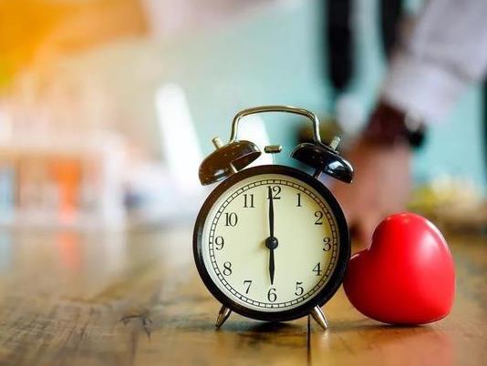 圈子$真正有头脑的人,与人交往时都有以下几种“智慧”,做到进退自如