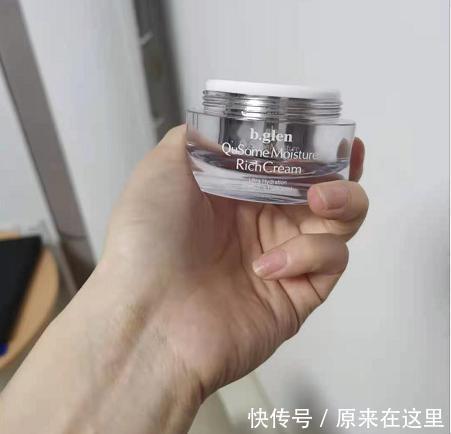 4款适合“25+女生”的抗老面霜，黑绷带最出名，最后1款用空瓶了