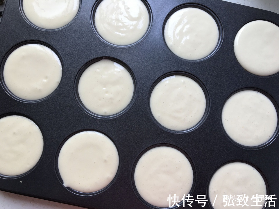 四个鸡蛋一碗糯米粉这样做，不煎不炸不蒸，香酥可口又松软