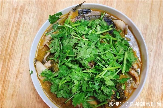 亲自|婆婆生日我请假回家,亲自下厨做一桌菜庆祝,老公看完都吃醋了!