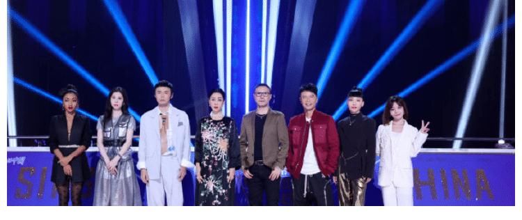 李荣浩|《好声音2021》那英李荣浩组cp，张碧晨手势亮了，谁是核心一目了然