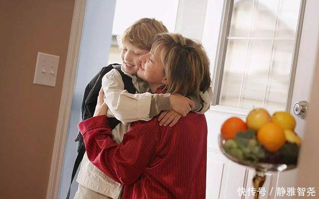 宝宝|宝宝有这三个“坏习惯”,说明智力发育很好,家长别盲目制止