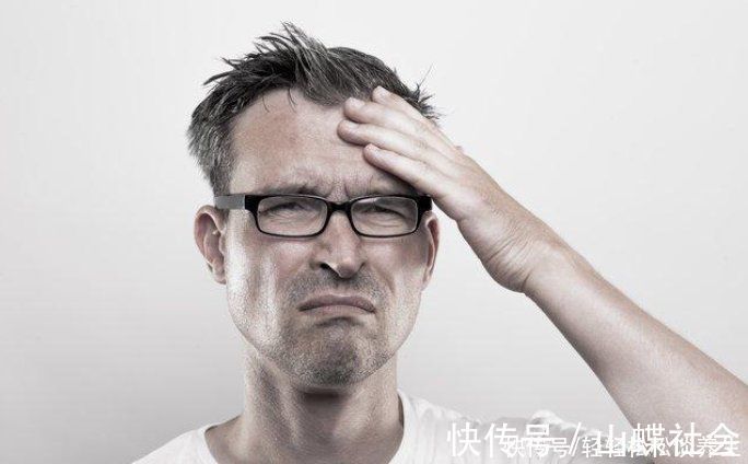 血液粘稠|高血脂害怕2件事，不是山楂，你若能堅持做，血管垃圾一掃而空