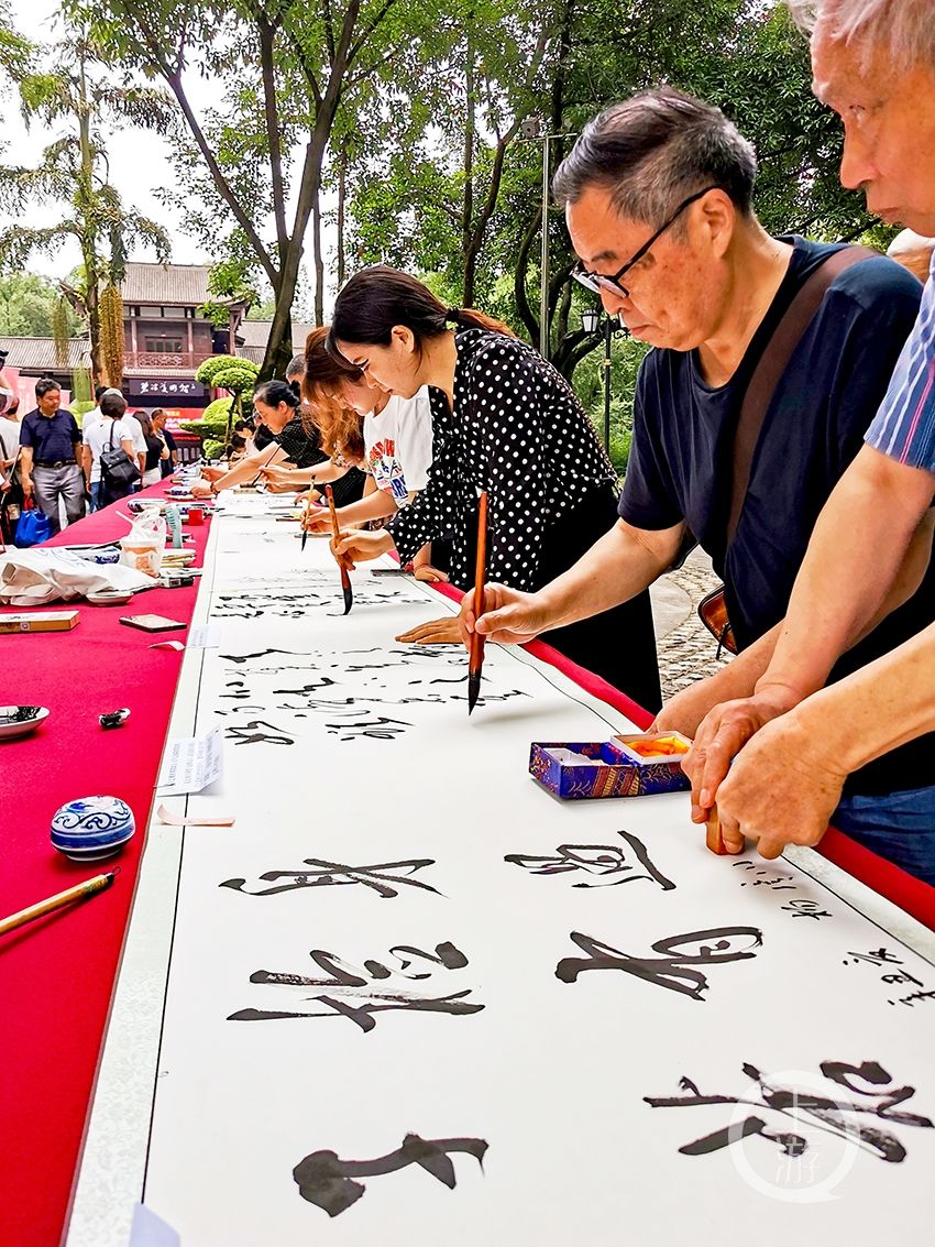 诗书画|百米书画长卷颂党恩 渝北区“诗书画影戏·五个一百” 文艺展演系列活动正式启动