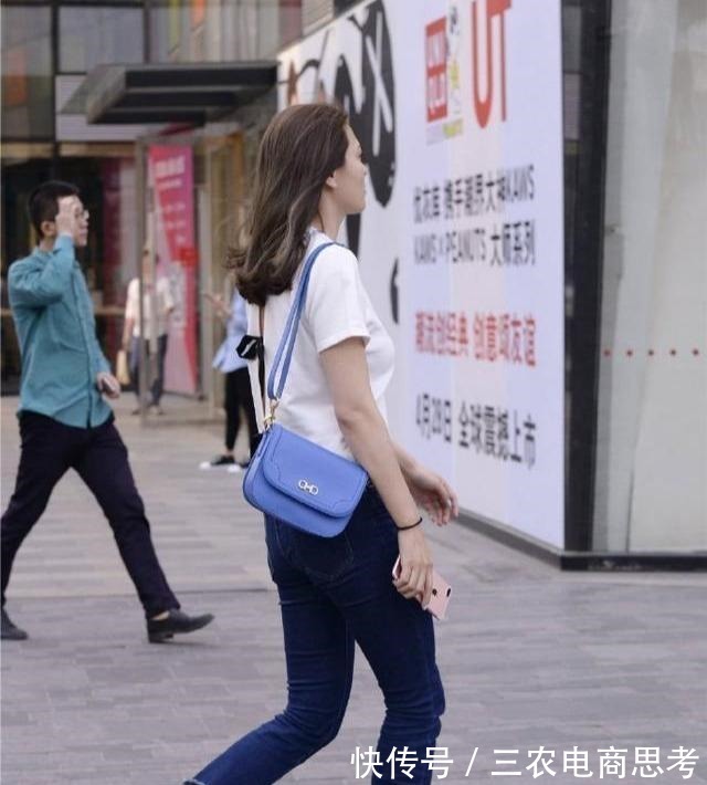 穿搭 打底裤穿搭选择野性性感，完美勾勒出女士那曼妙的身姿，时髦可人！