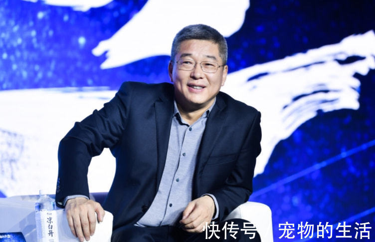 球员|国足输球吃海参开豪车没有错?刘建华洗白国足,引起球迷不满!