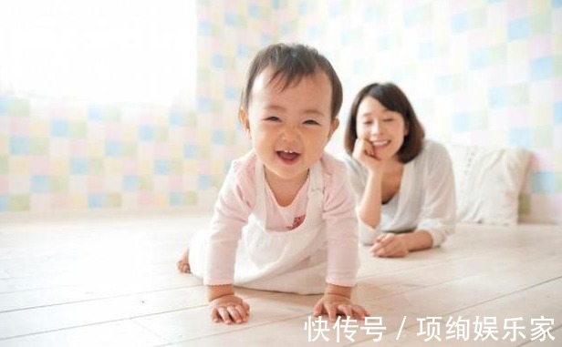 差别|李玫瑾直言“先爬后走”和“不爬就走”的孩子,长大后差别很大