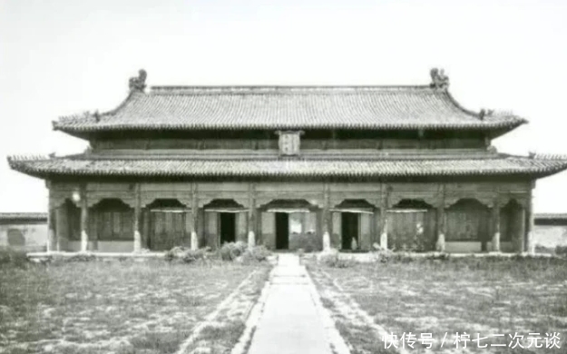 日本|慈禧出逃后的紫禁城，日本人拍下当时的照片，让人不敢相信