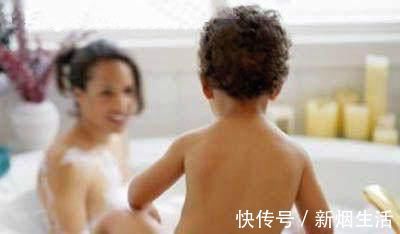 心理健康|年轻妈妈当着儿子面换衣服毫不避讳,总觉得孩子小,儿子的举动让她慌了