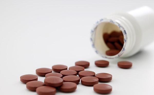 药物|健身20年，查出肾功能低下，和蛋白粉有关？越练越虚是何原因？