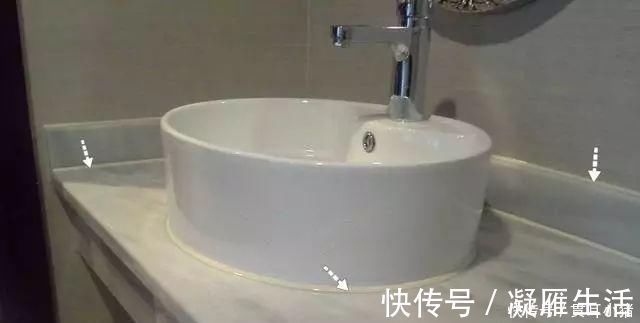 塑料|卫生间装修还在用玻璃胶现在流行用这种,效果比之前好10倍