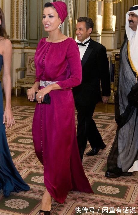 卡塔尔|顶级富贵花同框!约旦王后与卡塔尔夫人同穿华服,奢华高级太抢眼