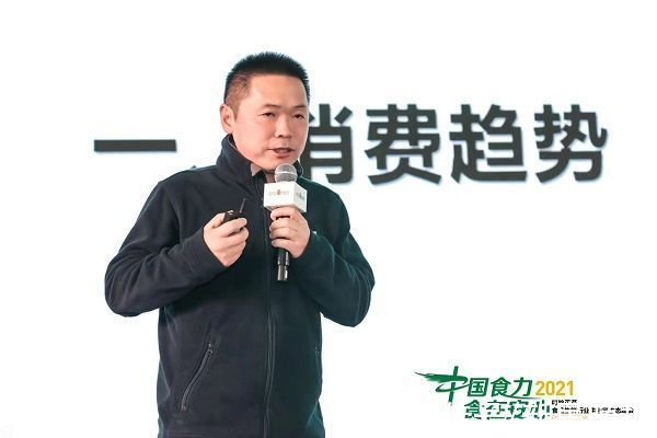 梁昌霖|升级商品开发中心，叮咚买菜打造生态型供应链体系