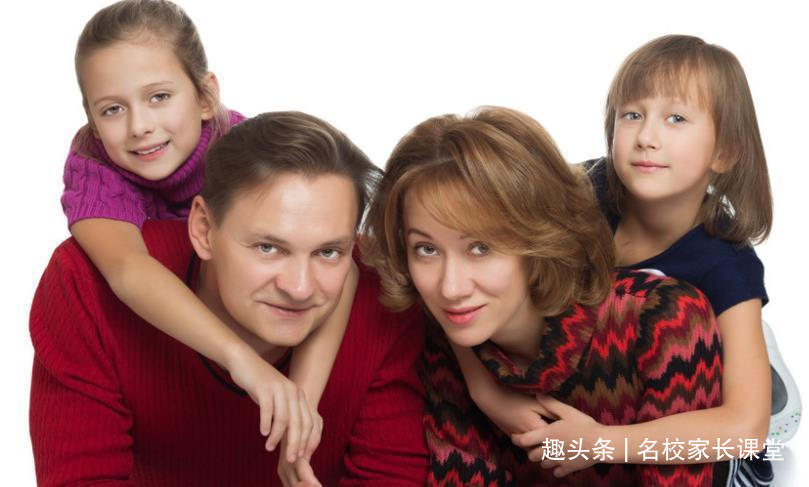 特征|孩子胆小自卑,父母一般会有3个明显特征,你中招了不