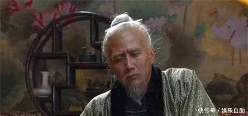 小官|朱元璋过年微服私访,被一值班小官拉着喝酒,不料次日被连升十级