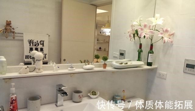 浴室镜|坚持自律从不断舍离,59㎡的家东西再多也不乱,莫名有点羡慕!