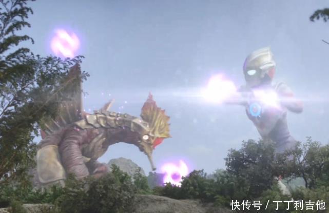 迪迦|奥特曼为何欧布重光形态的切割能力不强迪迦怪我咯!