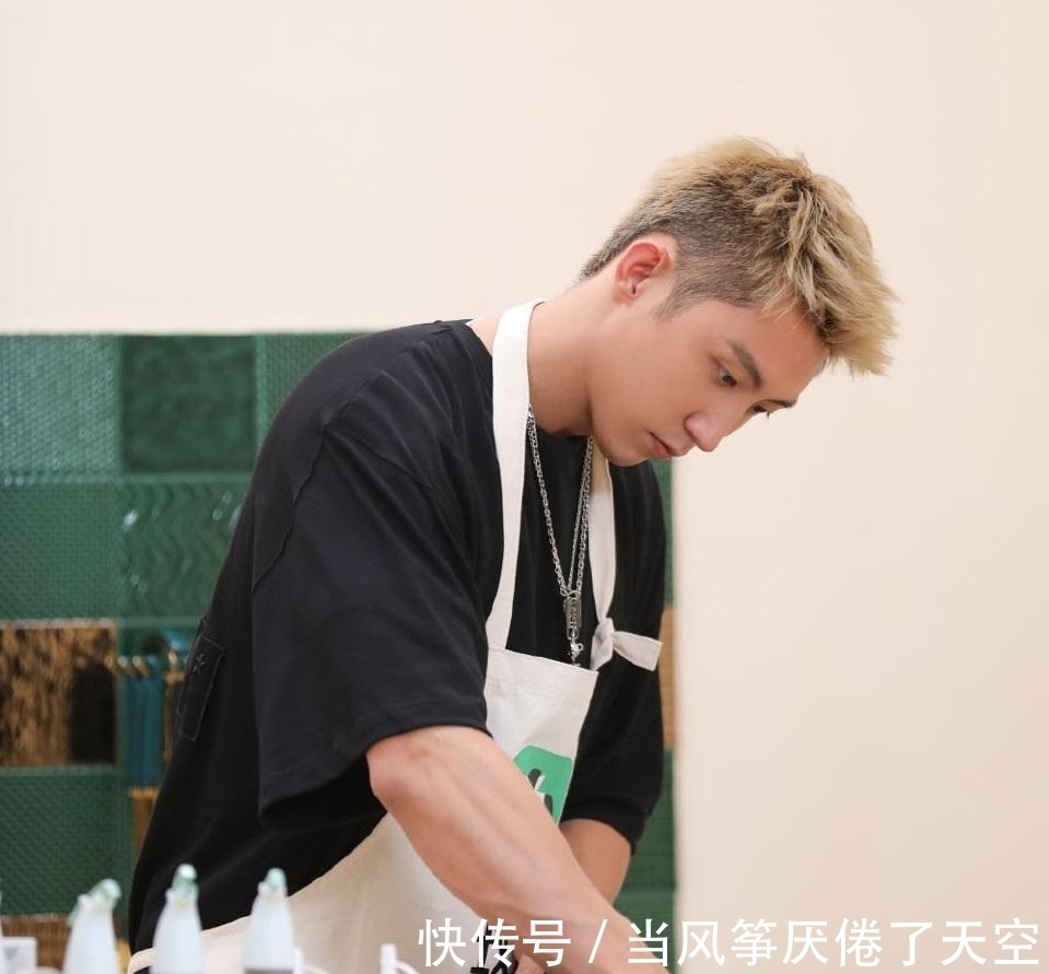 莽夫|“莽夫”黄景瑜,从这四个理由就看出他从直男变成家务男!