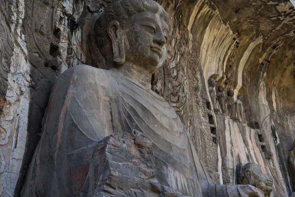 走进|抖音火爆的云端仙境老君山，走进“中国第一古刹”白马寺，打卡千年古都！