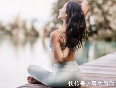 身姿|182cm的高挑女神,比例协调,身姿优雅,完美曲线羡煞旁人!