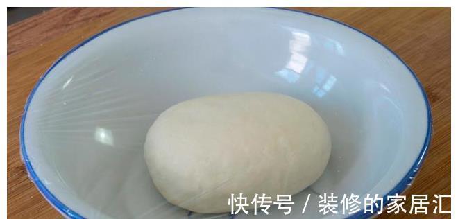 吃法|晚餐不知道吃什么？试试这个独特的吃法，有菜有肉有饼，简单省事