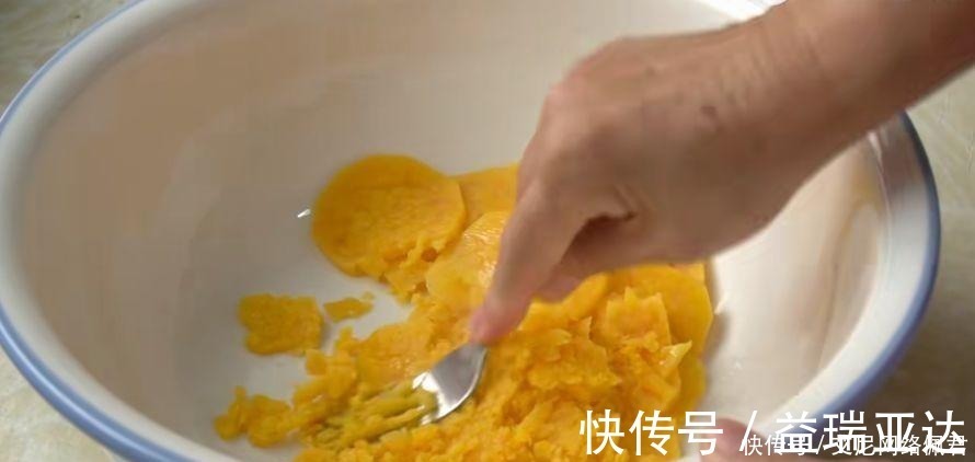 4g酵母|自从学会黄豆的这吃法,连豆浆都很少打,个个蓬松暄软,越嚼越香