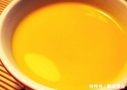 皮肤|冬天,此碱性食物女性要多吃,皮肤光滑有弹性,40岁宛如少女脸