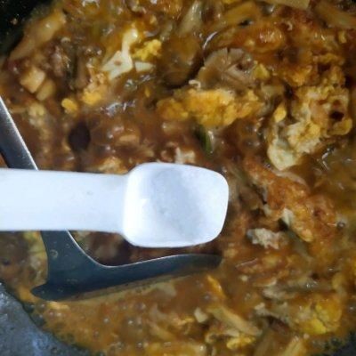 #暖冬酱在手，嗨吃部队锅#hin下饭的辣酱肉沫荷包蛋炒粉条