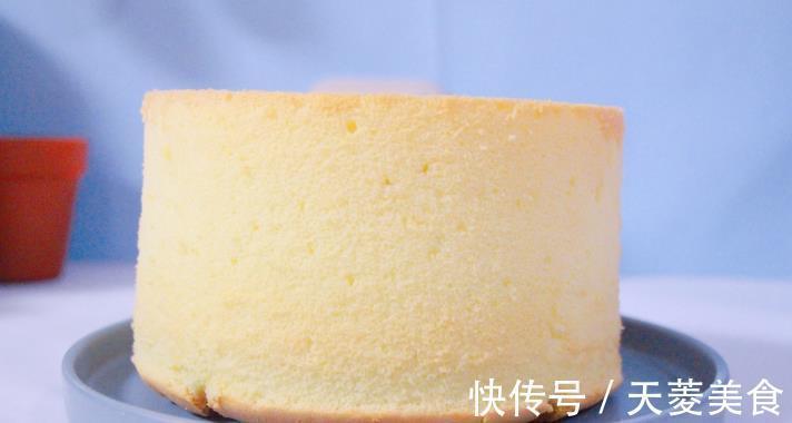 香草精|1碗面粉，4个鸡蛋，教你做黄油版的戚风蛋糕，松软好吃