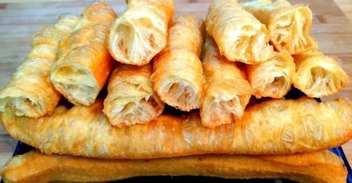 炸油条时,不用添加泡打粉,多加1点它,油条照样蓬松酥脆