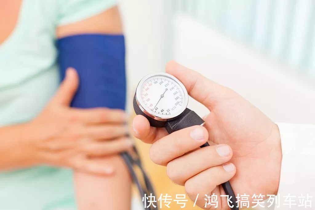 临床表现|高血压患者吃什么?这5种食物可帮助你,放宽心迈开腿