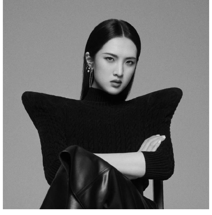 小愛豆|丁真姚安娜同框，資源咖和全網選出的偶像果然不同！