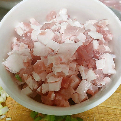 茄子肉丁打卤面