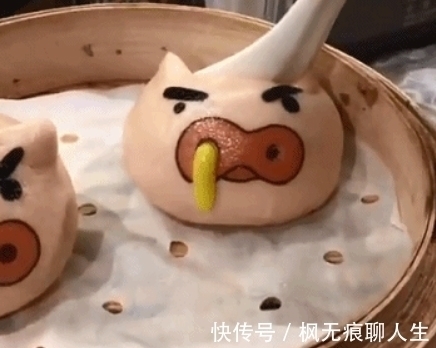 |搞笑段子：闺蜜昨天刚离的婚，今天前夫就求着，要再追她一次……