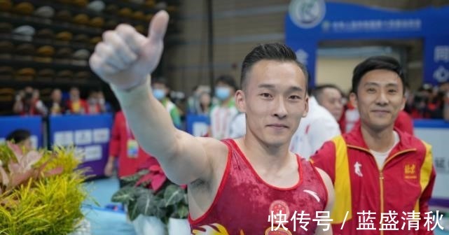 中国队|中国体操新星一战成名！征服日本奥运冠军，首次回应落选奥运阵容！