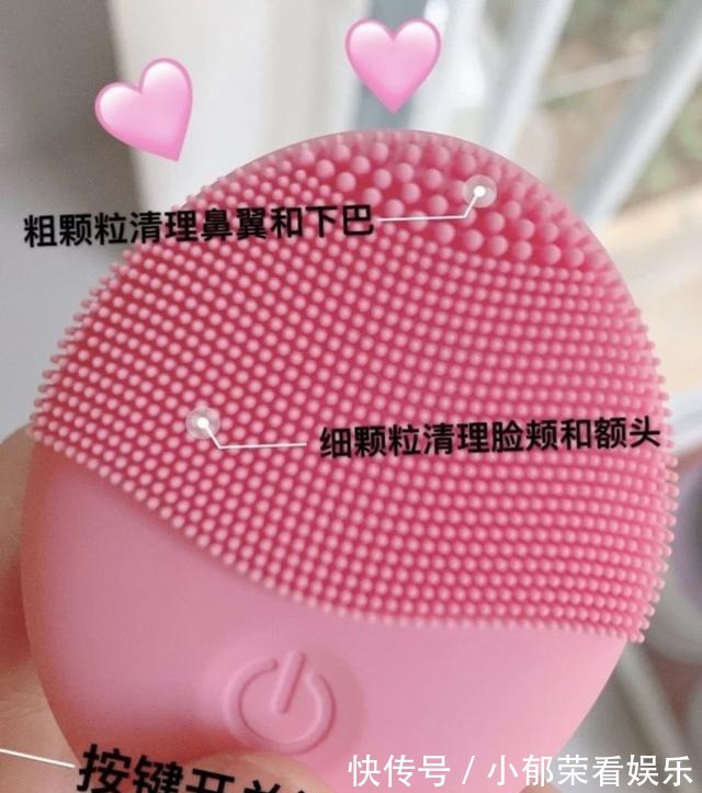 洗面奶|刚打湿脸就涂洗面奶,难怪黑头越长越多,告诉你正确的洗脸方法