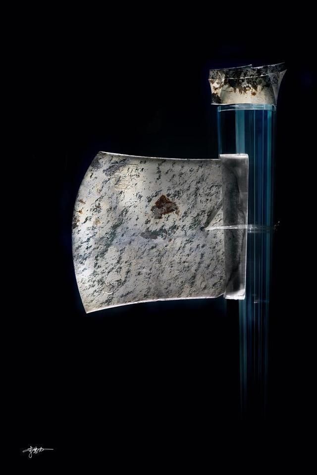 铁粉|在良渚,看世界丨这位“良渚铁粉”在全国各地博物馆追拍良渚玉器