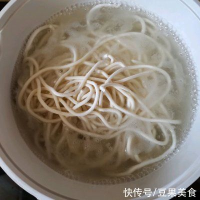 厨房小白零失败的西北特色家常炒面??