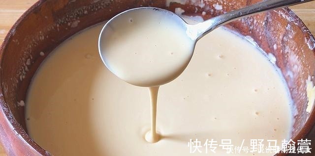 面糊|这样炸的春卷太好吃了,我家三天两头做,不和面不揉面,懒人福利