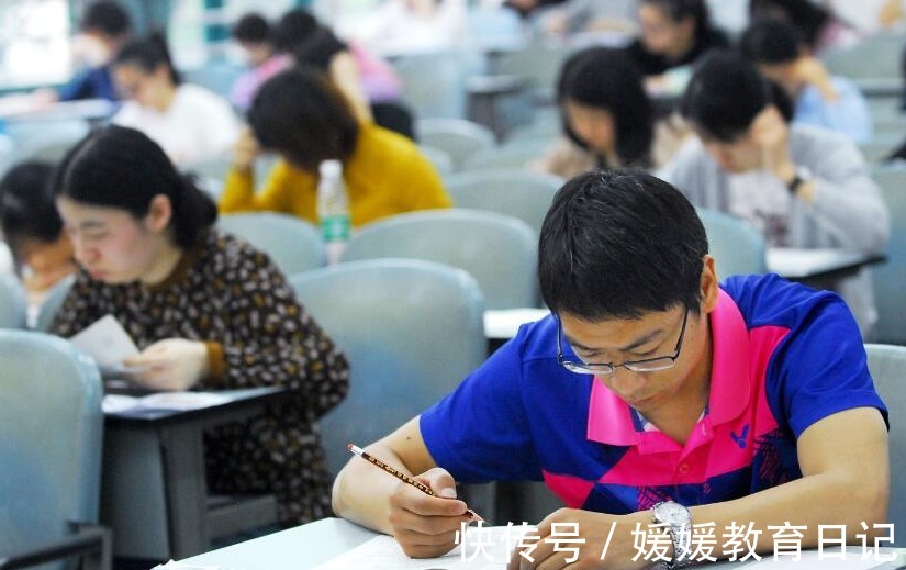 考上|“新兴啃老”正在蔓延,父母未察觉还引以为傲,以为孩子很上进