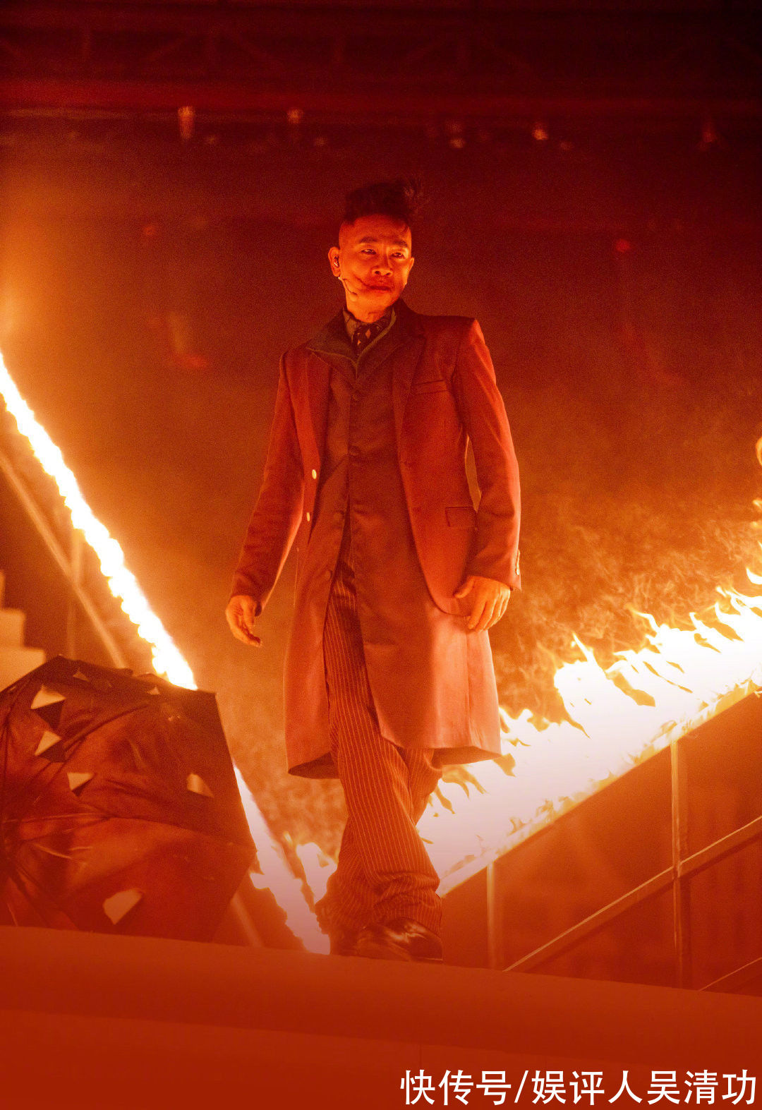 尹正|《披哥》四公SOLO舞台:陈小春卖情怀,林志炫秀技巧,尹正是惊喜