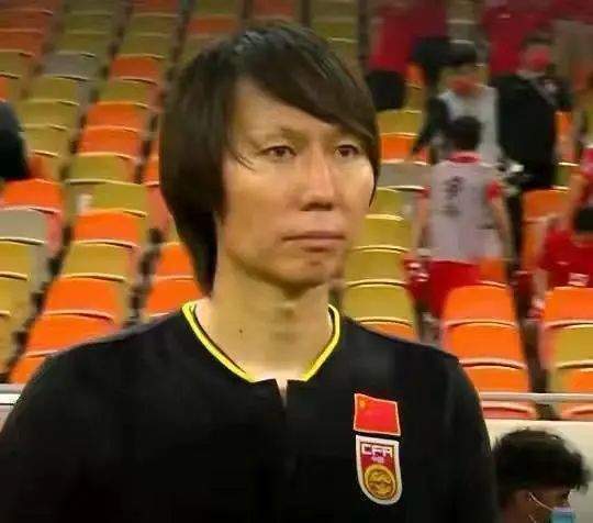吴曦|吴曦吃海参真相揭晓,黄健翔主动道歉,球迷仍不依不饶