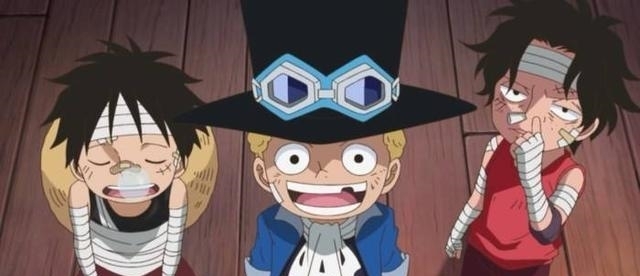 云云|海贼王:不知进退的四位海上霸主,三位已领盒饭,一位失去了双腿