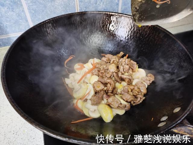 蘑菇|简单又好吃的蘑菇溜肉片,肉片滑嫩蘑菇香,美味营养都兼顾