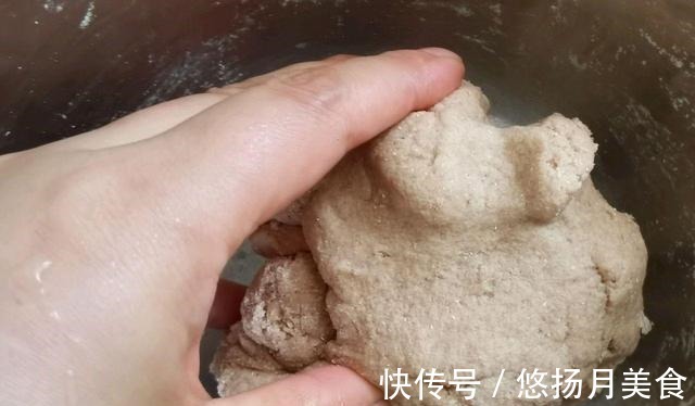 营养|方便简单的全麦馒头，好吃健康，营养美味！