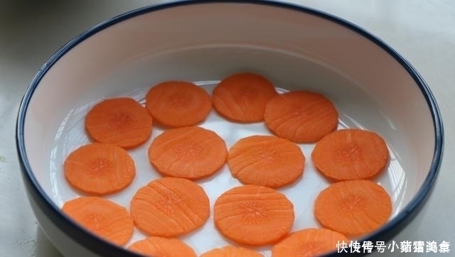 自从学会土豆新吃法,土豆再也不炖了,女儿一口一个停不下来