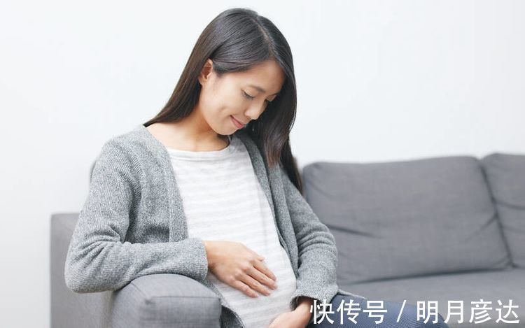 质量|孕妇羊水质量好不好,看这3个表现就行,全中的可以放心养胎了