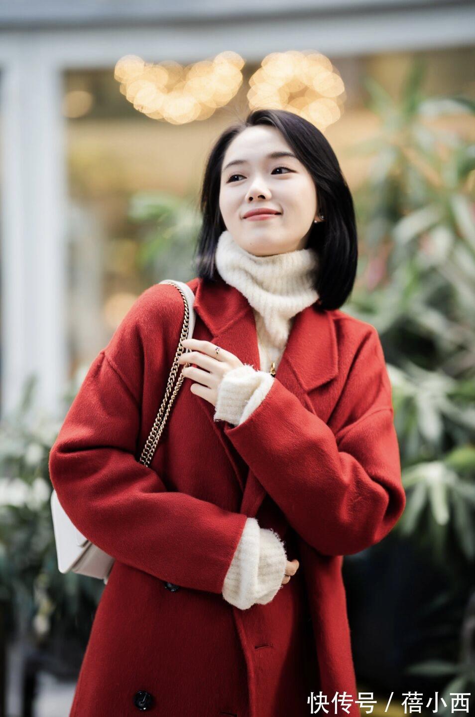 博主|有品味的女人,衣橱里一定有这4件大衣,搭配裤子、半身裙很优雅