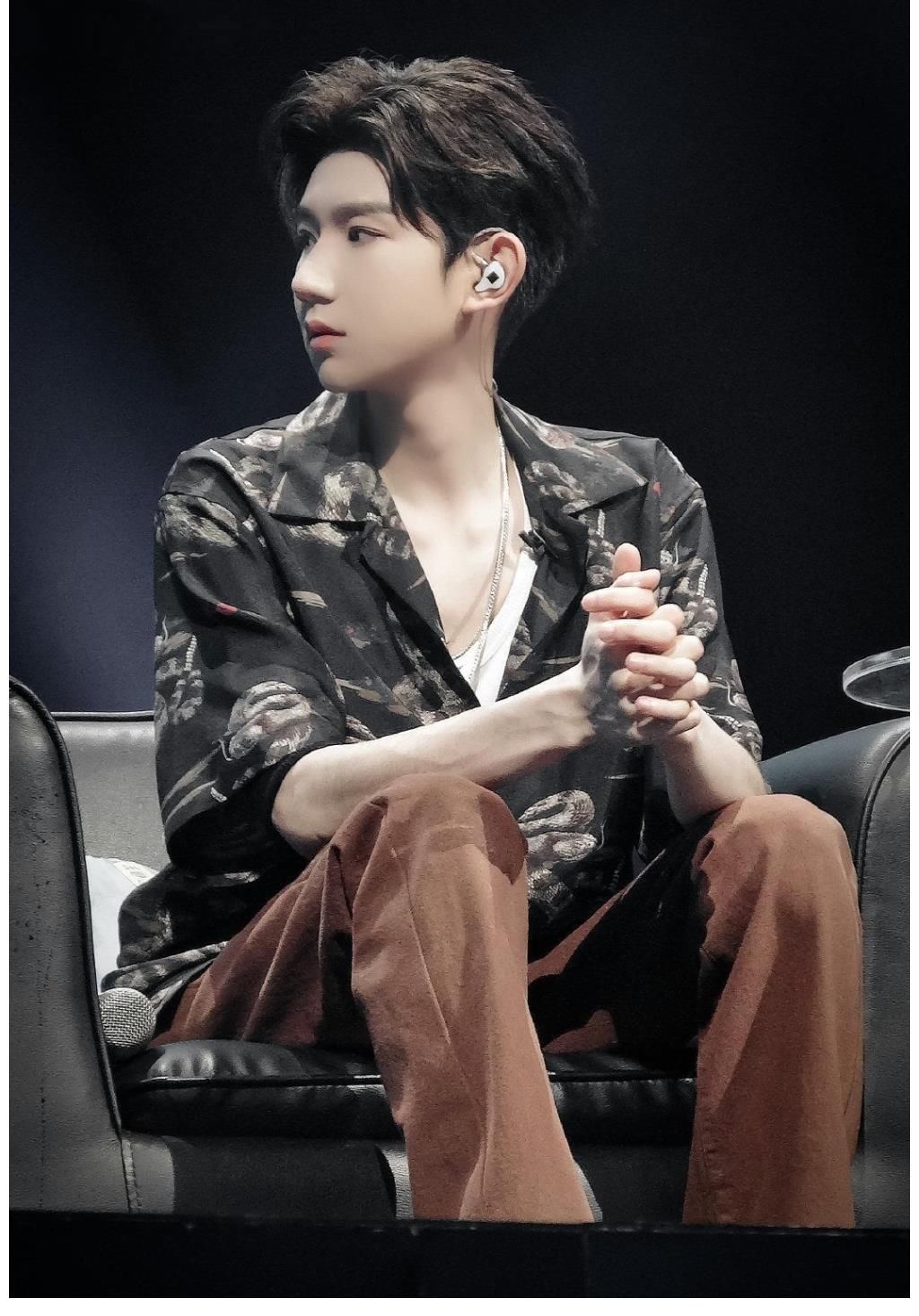 初衷|王源新录制的节目内容全部被曝光 初衷虽好，但影响却不容乐观